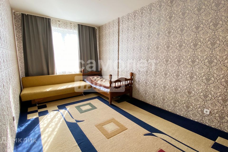 Продаётся 1-комнатная квартира, 37.7 м²