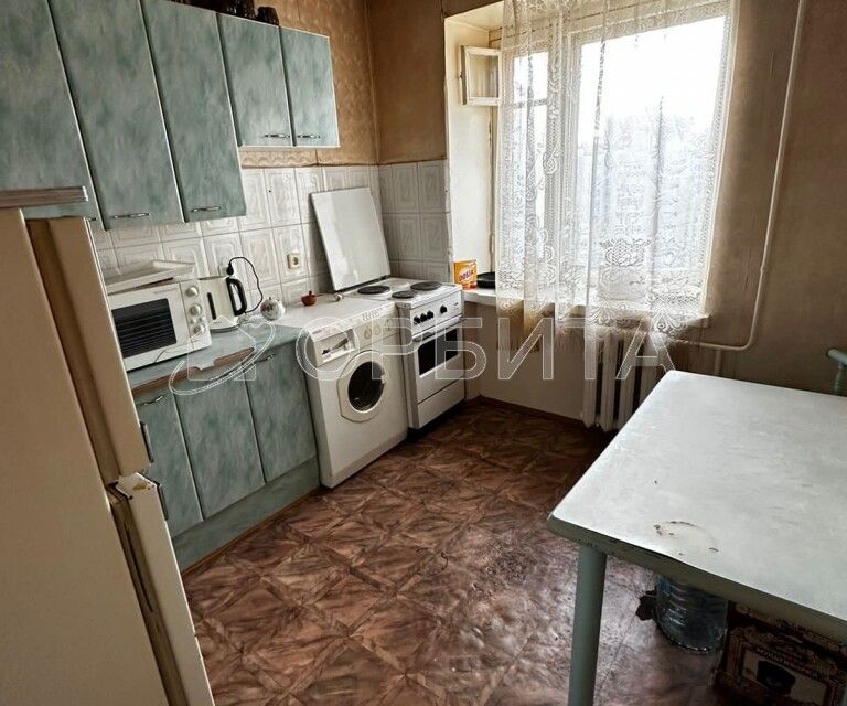 Продаётся 4-комнатная квартира, 75.6 м²