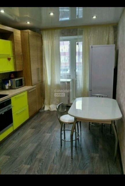Сдаётся 1-комнатная квартира, 42.2 м²