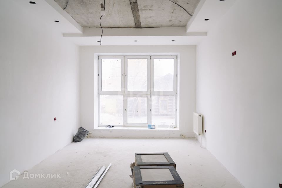 Продаётся 3-комнатная квартира, 100 м²