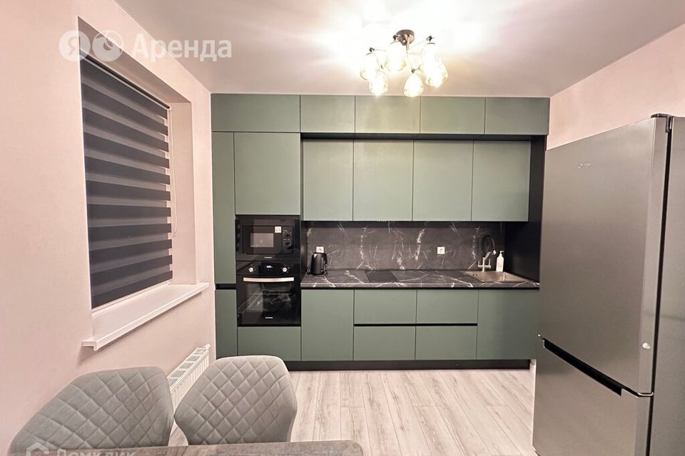 Сдаётся 1-комнатная квартира, 42 м²