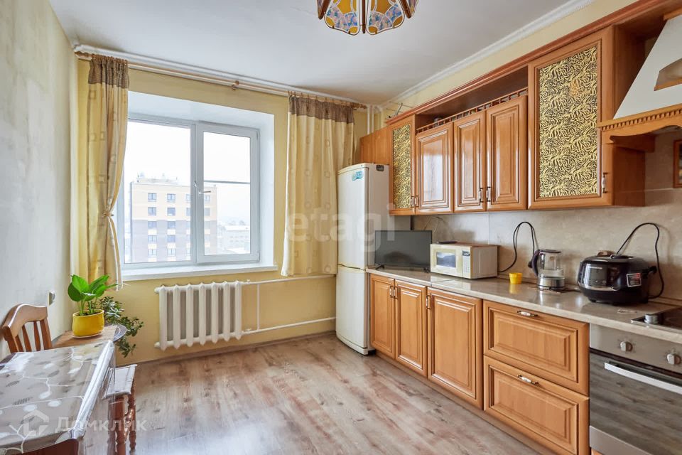 Продаётся 2-комнатная квартира, 79.9 м²