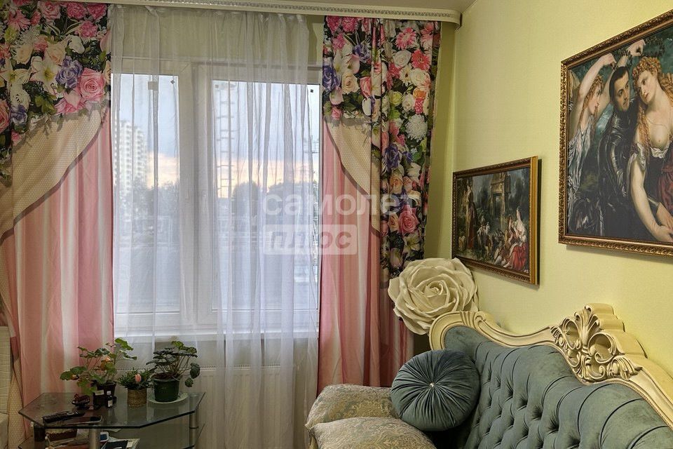 Продаётся 1-комнатная квартира, 47 м²