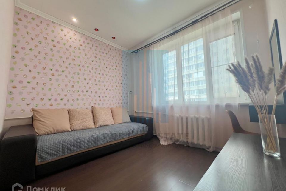 Продаётся комната в 4-комн. квартире, 17.7 м²