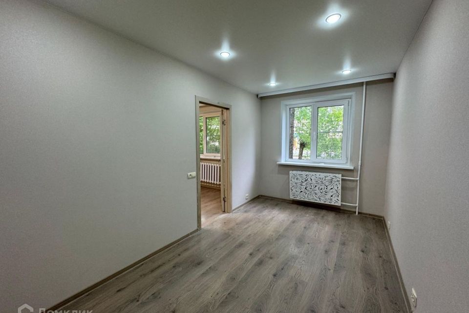 Продаётся 3-комнатная квартира, 56 м²