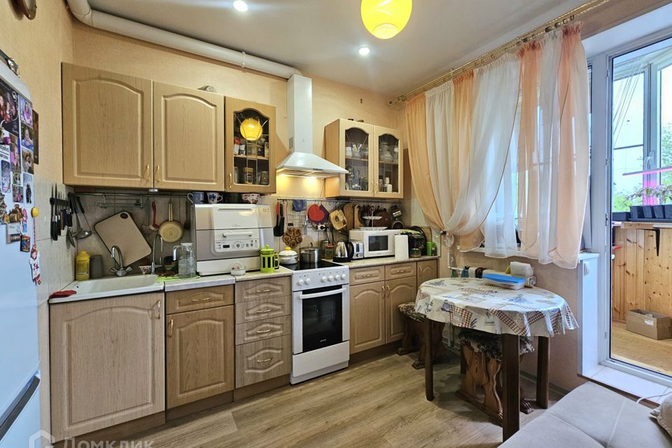 Продаётся 1-комнатная квартира, 40.6 м²