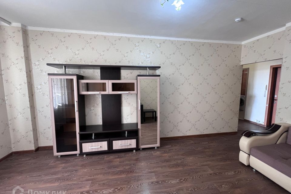 Продаётся 1-комнатная квартира, 44.4 м²