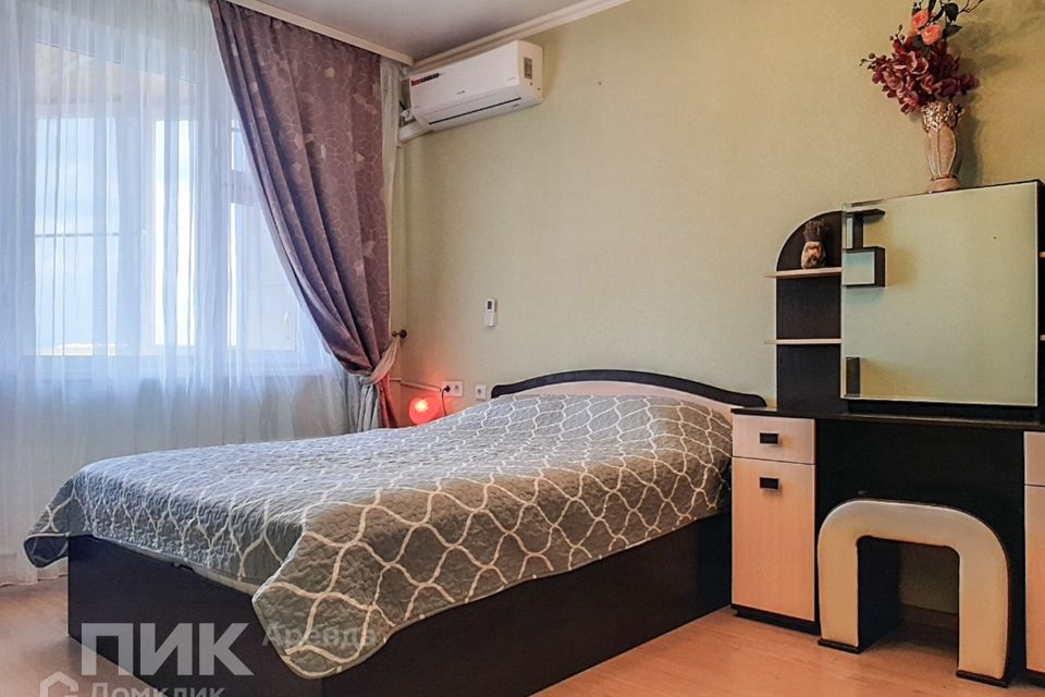 Сдаётся 2-комнатная квартира, 57 м²