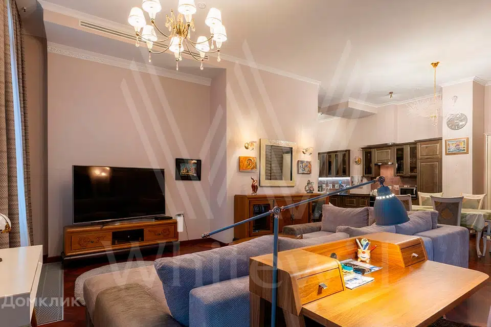 Продаётся 2-комнатная квартира, 98 м²