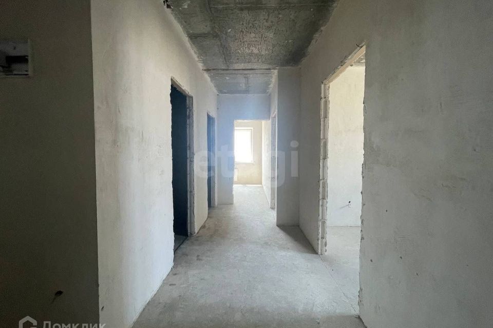 Продаётся 3-комнатная квартира, 77 м²