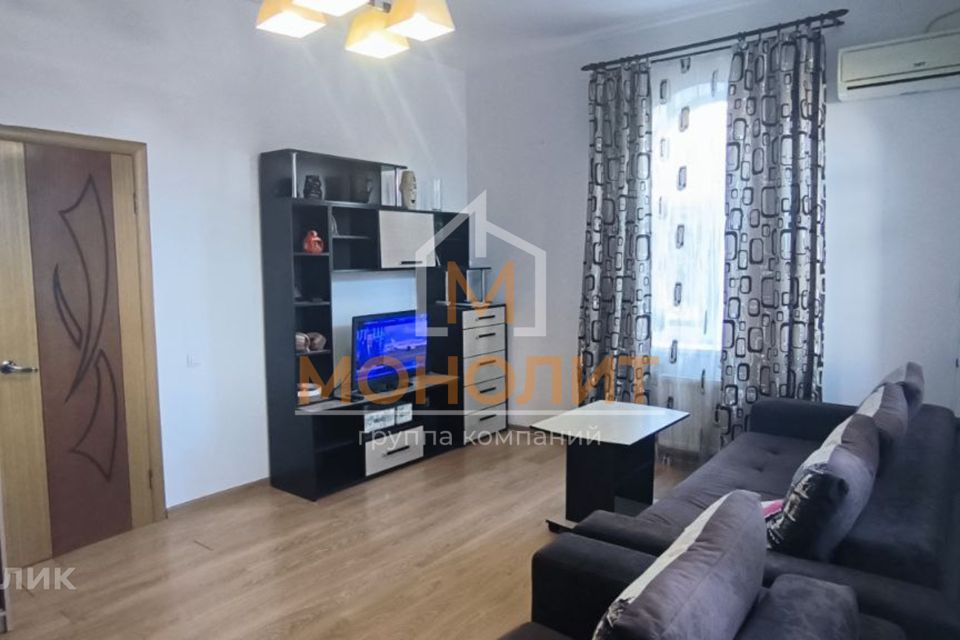 Продаётся 1-комнатная квартира, 36.5 м²