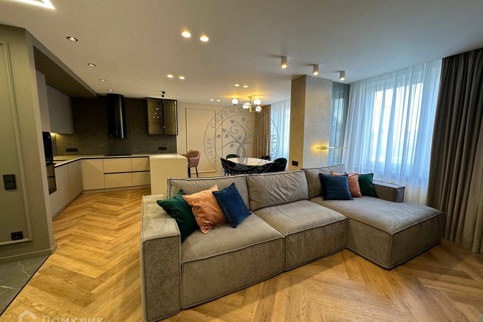 Продаётся 3-комнатная квартира, 81 м²
