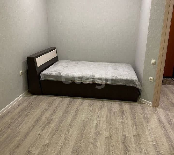 Продаётся 1-комнатная квартира, 35.9 м²