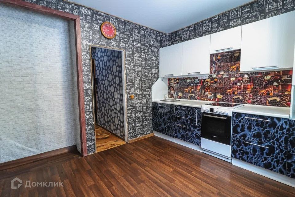 Продаётся 3-комнатная квартира, 65.4 м²