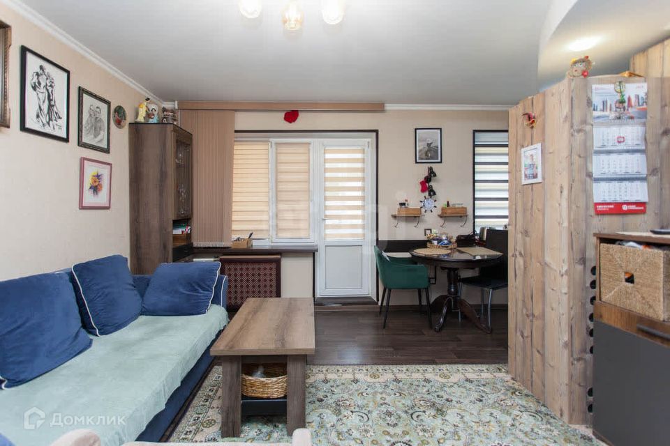 Продаётся 3-комнатная квартира, 60.4 м²