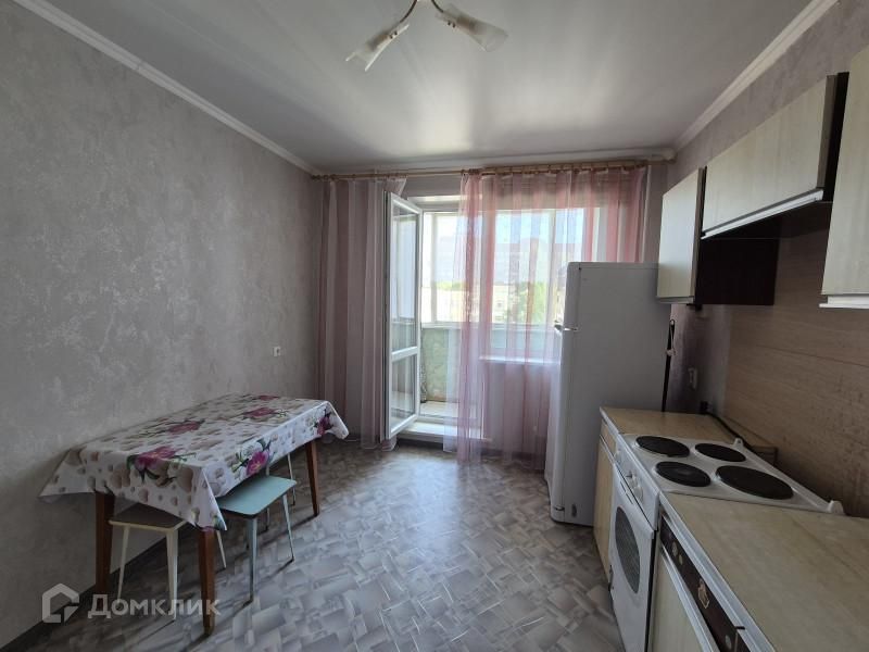 Сдаётся 1-комнатная квартира, 38 м²