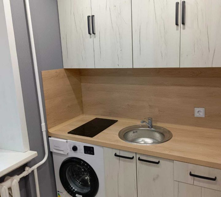 Продаётся комната в 1-комн. квартире, 8 м²
