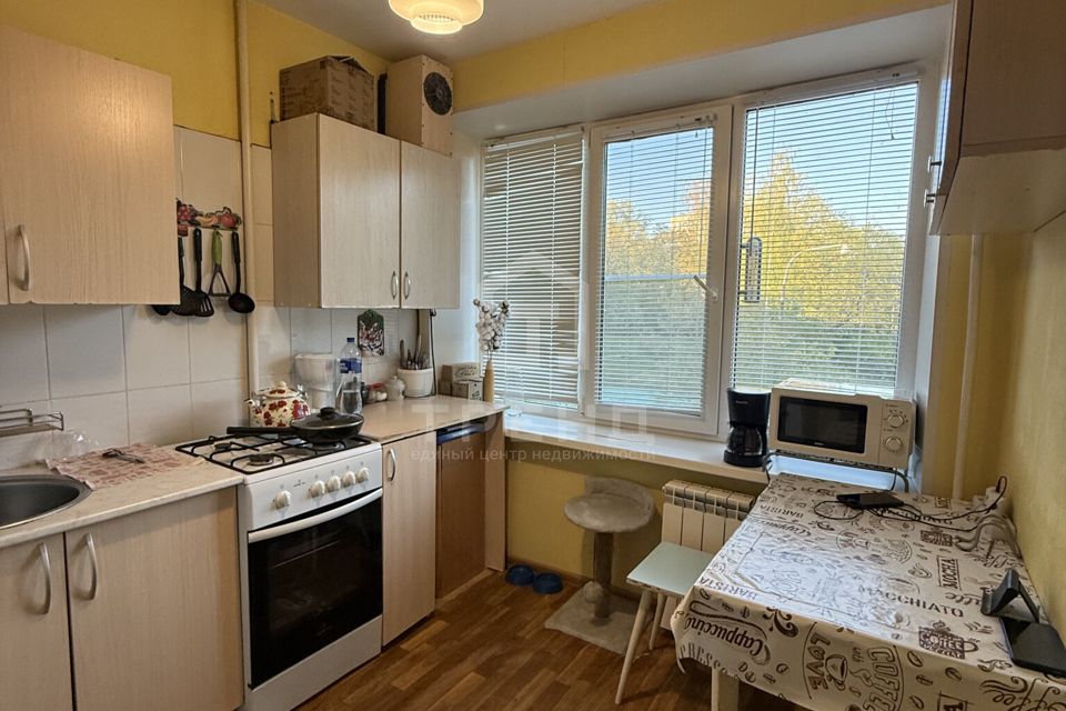 Продаётся 1-комнатная квартира, 35.9 м²
