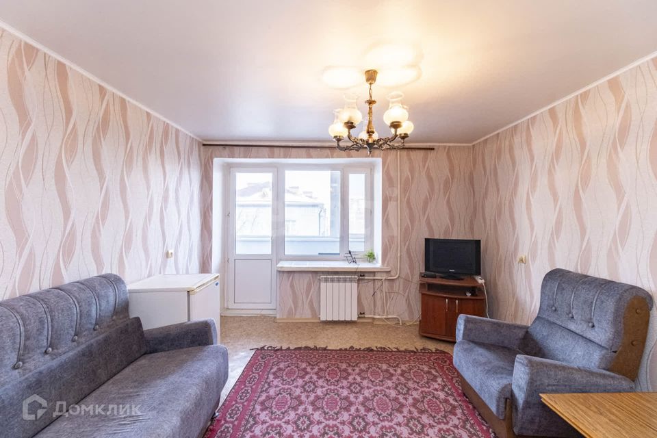 Продаётся 3-комнатная квартира, 59.3 м²