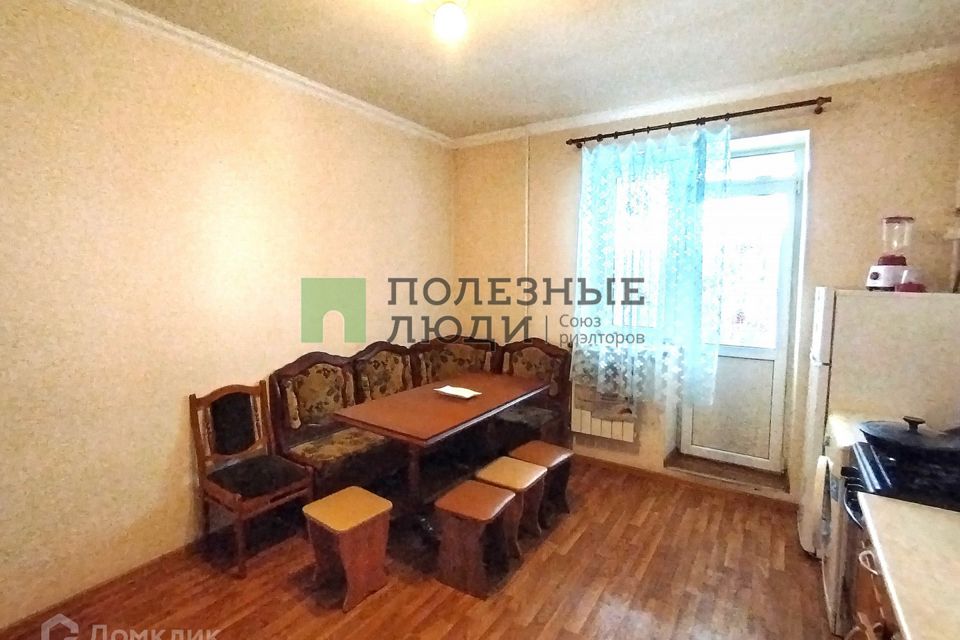 Продаётся 2-комнатная квартира, 66.7 м²