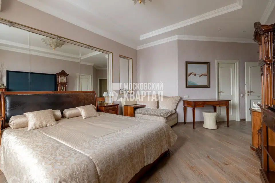 Продаётся 2-комнатная квартира, 91 м²