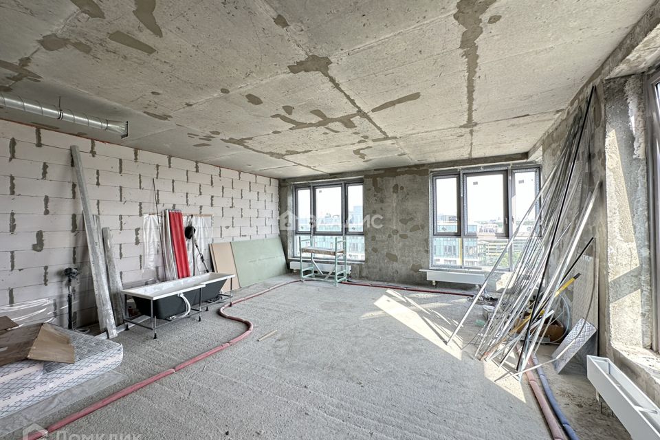 Продаётся 4-комнатная квартира, 114.7 м²