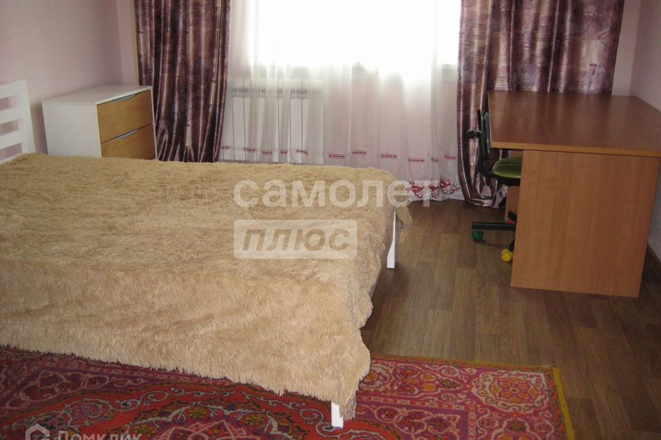 Сдаётся 2-комнатная квартира, 58 м²