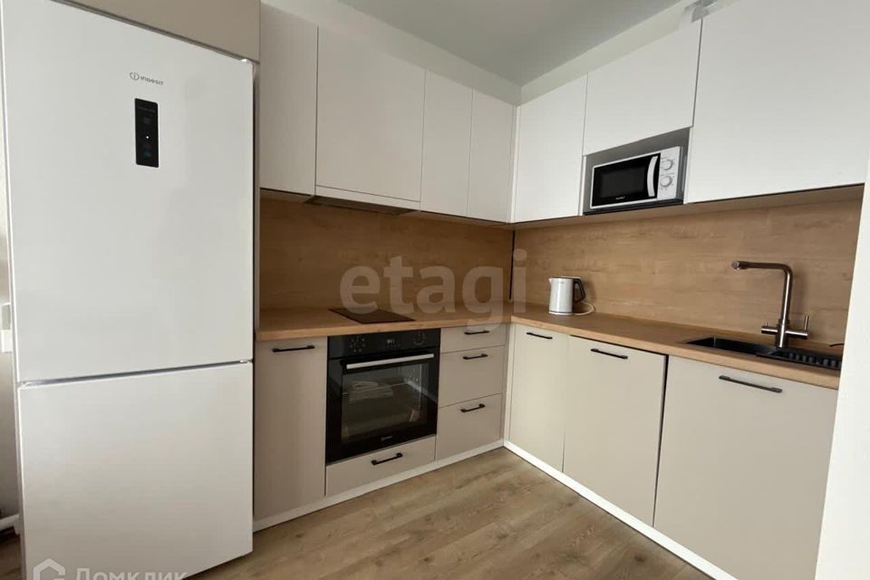 Сдаётся 1-комнатная квартира, 40 м²