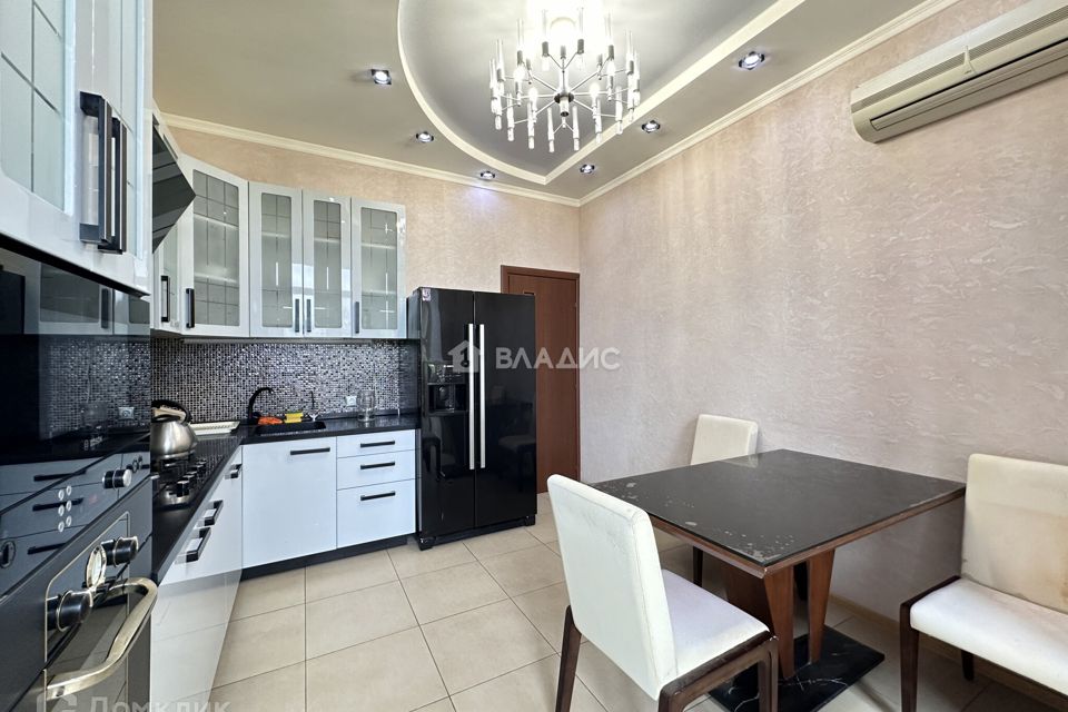 Продаётся 3-комнатная квартира, 84 м²