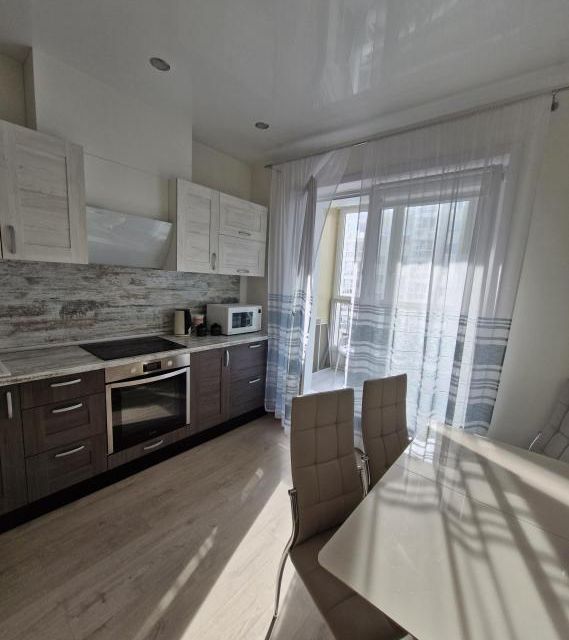 Продаётся 1-комнатная квартира, 41.5 м²