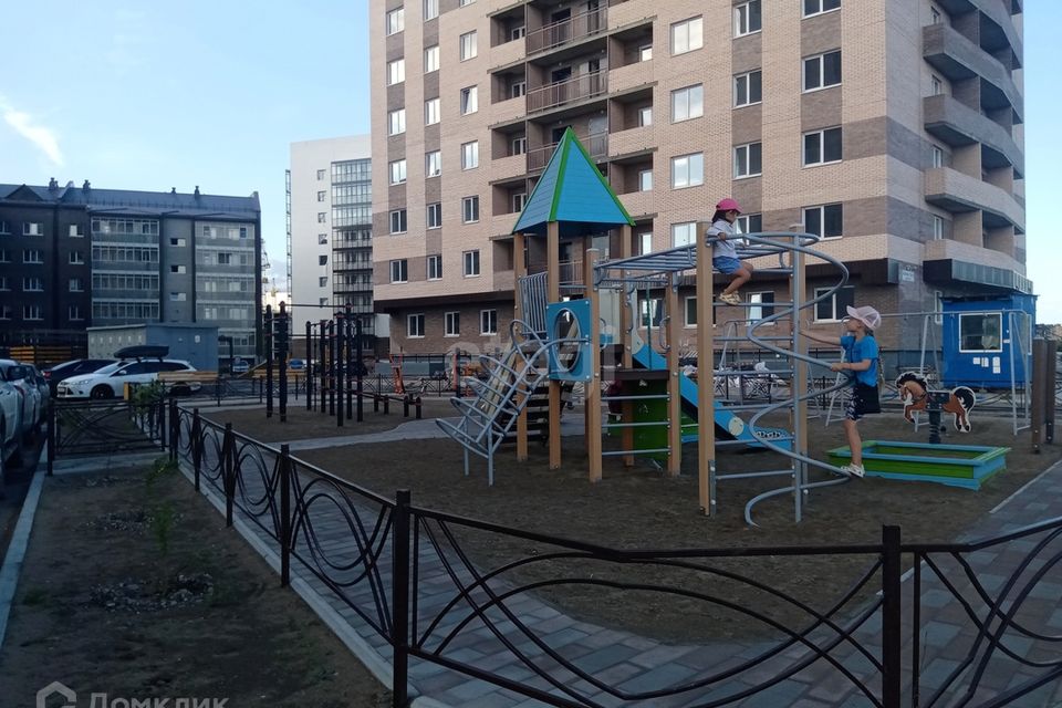 Продаётся 2-комнатная квартира, 52.7 м²