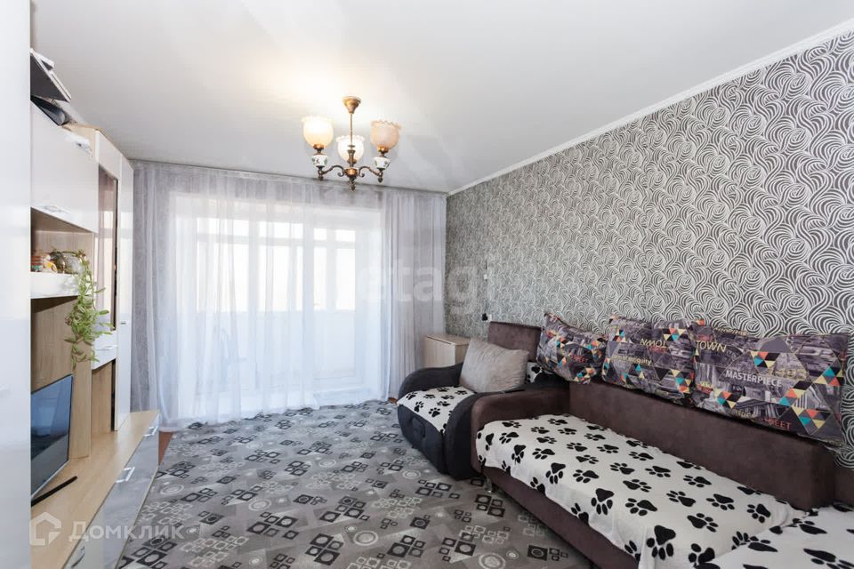 Продаётся 3-комнатная квартира, 57.4 м²