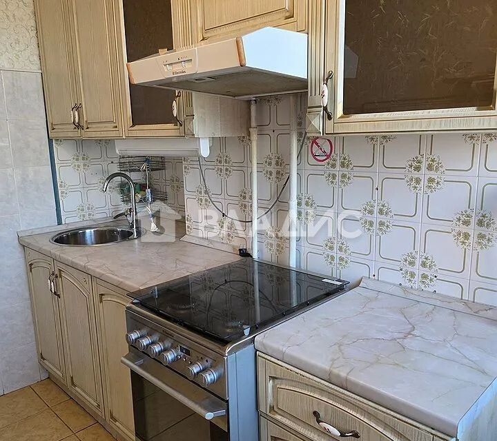 Продаётся 2-комнатная квартира, 42.7 м²