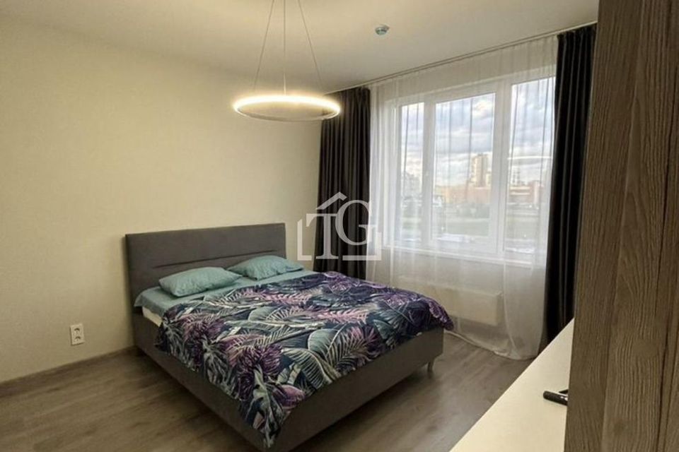 Продаётся 1-комнатная квартира, 38 м²