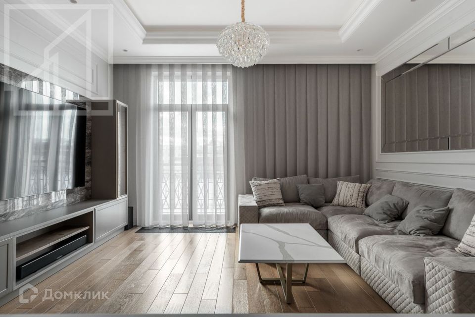 Сдаётся 3-комнатная квартира, 107 м²