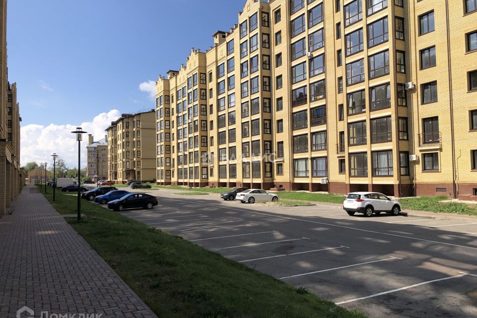 Продаётся 1-комнатная квартира, 40.3 м²