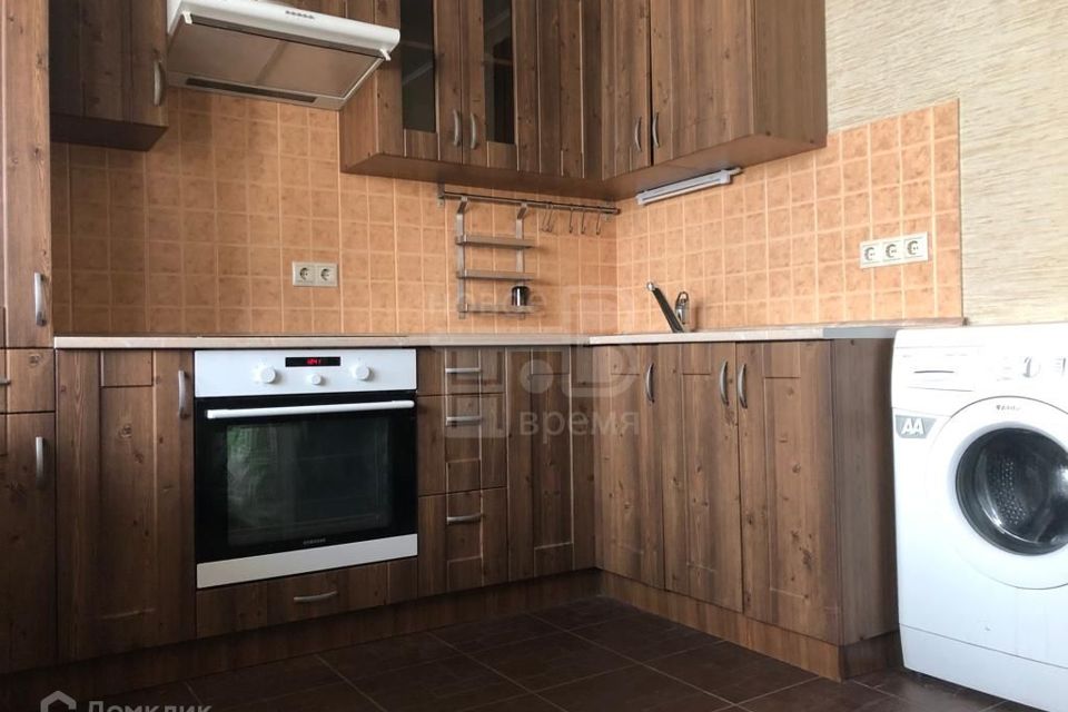 Продаётся 1-комнатная квартира, 37.6 м²