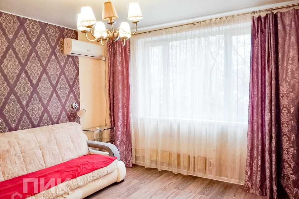 Сдаётся 3-комнатная квартира, 60.4 м²