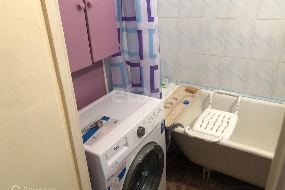 Сдаётся 2-комнатная квартира, 56 м²