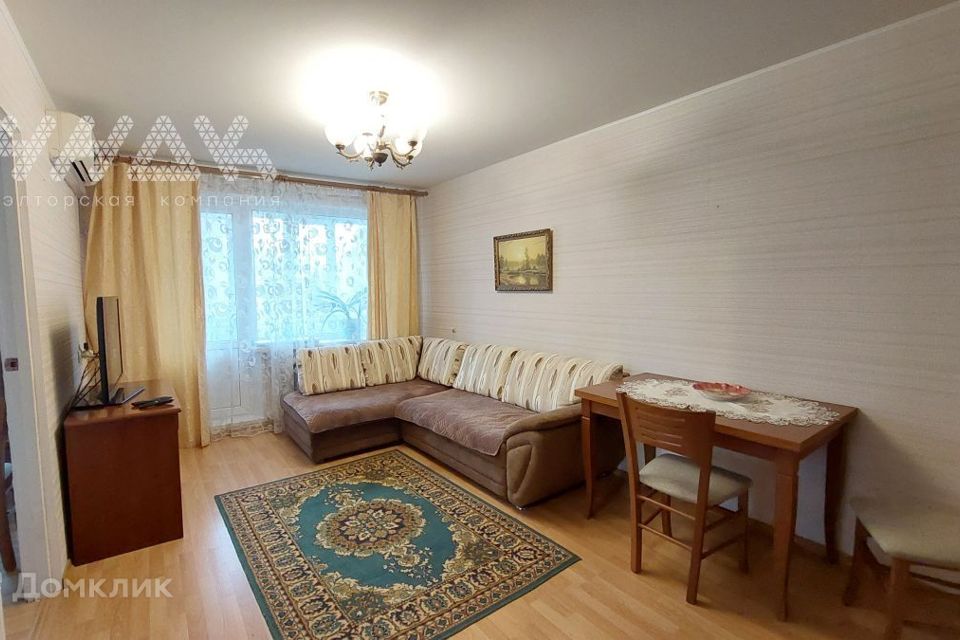 Продаётся 3-комнатная квартира, 49 м²