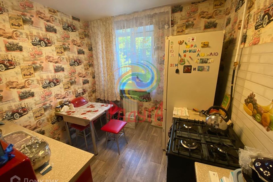 Продаётся 1-комнатная квартира, 35.9 м²