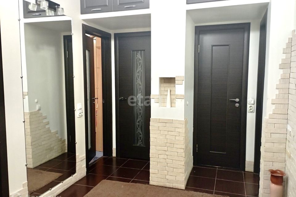 Продаётся 2-комнатная квартира, 65.9 м²
