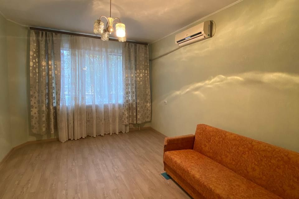 Продаётся 2-комнатная квартира, 50.4 м²