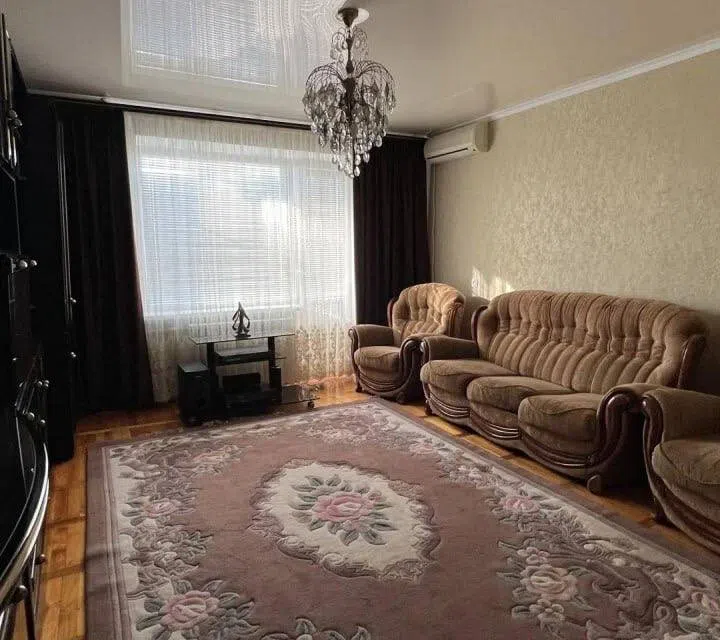Продаётся 3-комнатная квартира, 69.37 м²