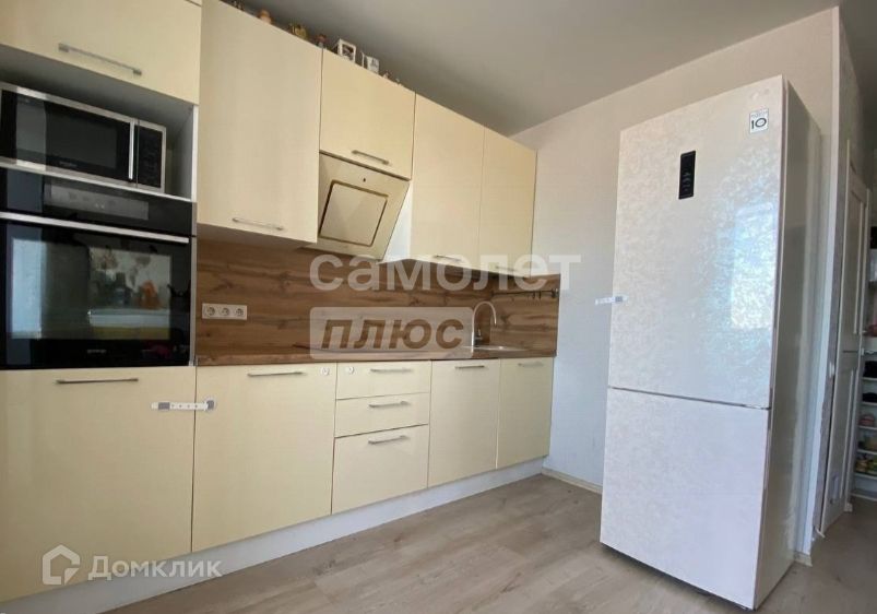 Продаётся 2-комнатная квартира, 40.7 м²