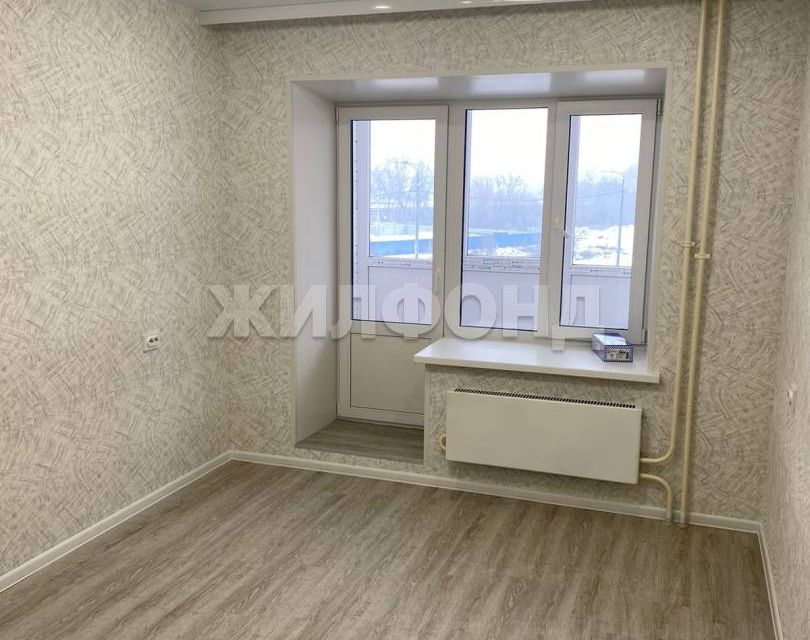 Продаётся 1-комнатная квартира, 37 м²