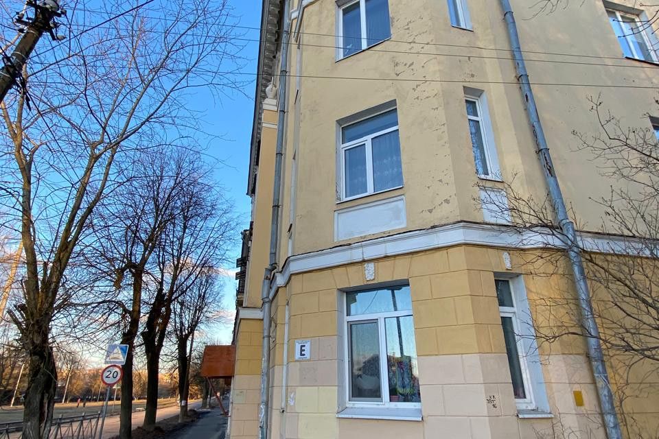 Продаётся 3-комнатная квартира, 81.8 м²