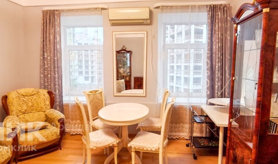 Сдаётся 2-комнатная квартира, 60 м²