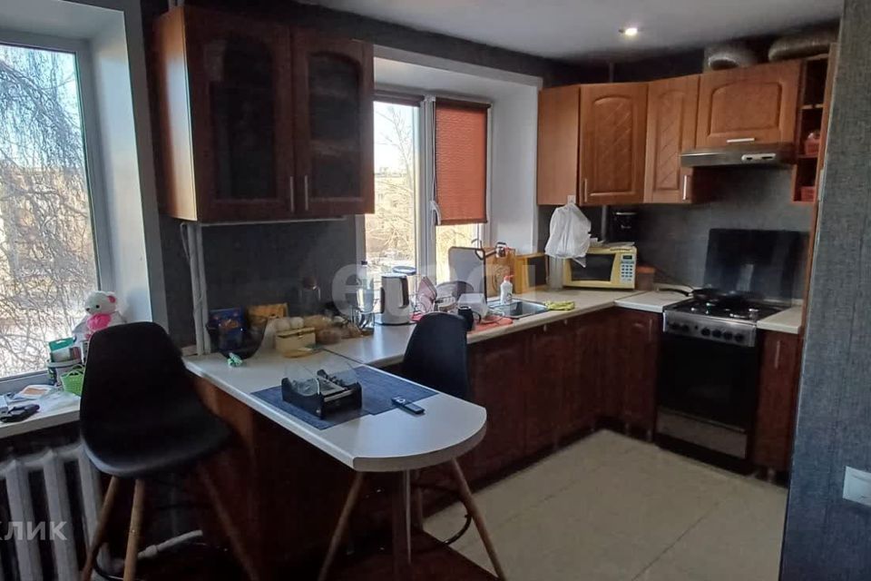 Продаётся 3-комнатная квартира, 59.7 м²