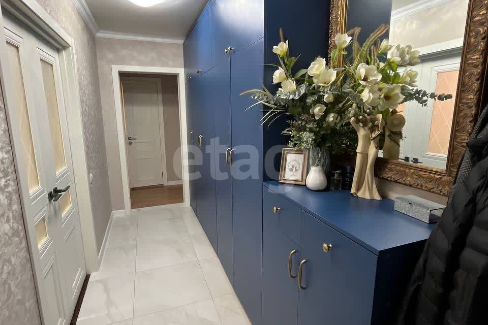 Продаётся 4-комнатная квартира, 78.6 м²